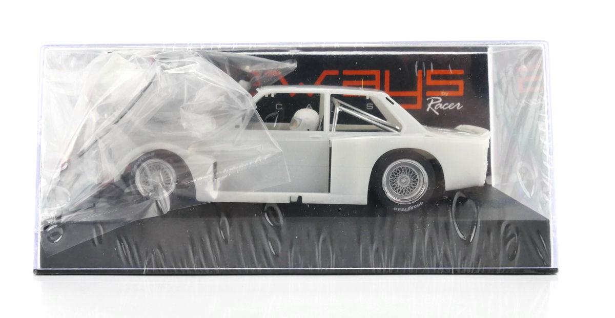 Sideways BMW 320 White Kit (SW42) RCSWK-320B