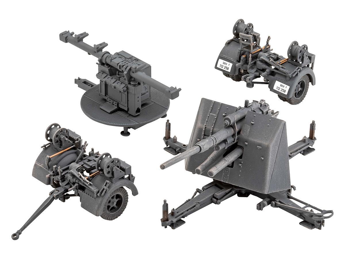 Revell German 8.8cm Flak 37 &amp; Sd.Anh.202 (1:72 Scale) RL03325