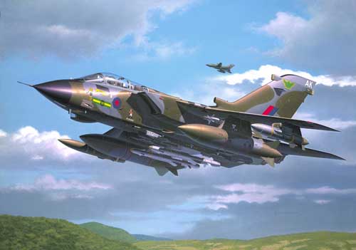 Revell British Panavia Tornado GR.1 RAF (1:72 Scale) RL04619