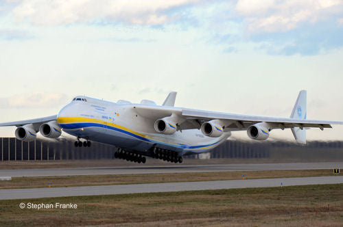 Revell Antonov AN-225 Mrija (1:144 Scale) RL04958