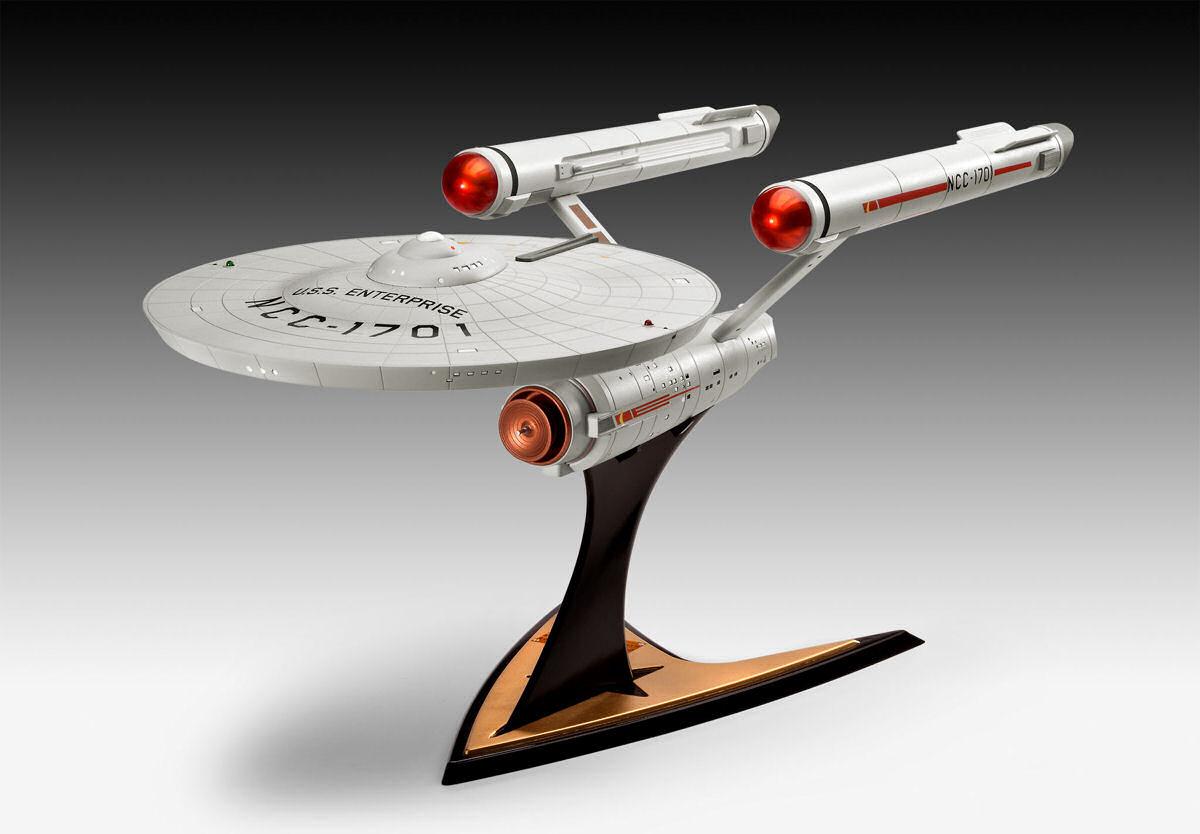 Revell Star Trek Original USS Enterprise NCC-1701 (1:600 Scale) RL04991