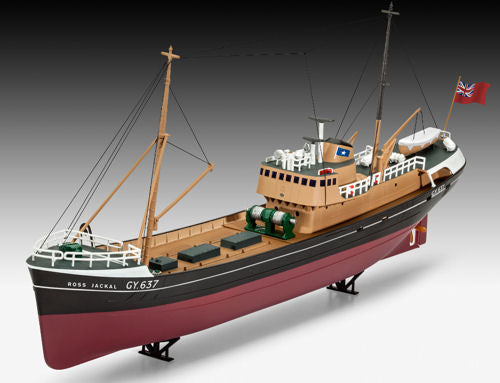 Revell North Sea Fishing Trawler (1:142 Scale) RL05204