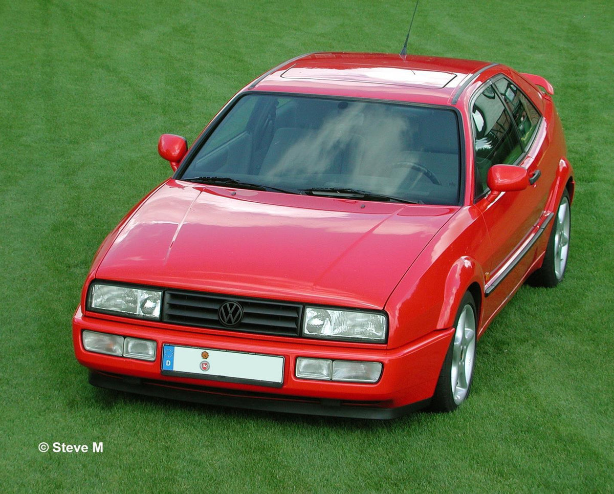 Revell Volkswagen Corrado 35 Years Gift Set (1:24 Scale) RL05666