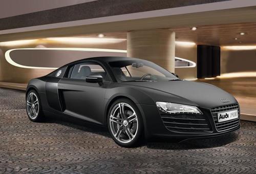 Revell Audi R8 (1:24 Scale) RL07057