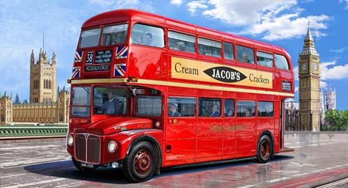 Revell Routemaster London Bus (1:24 Scale) RL07651