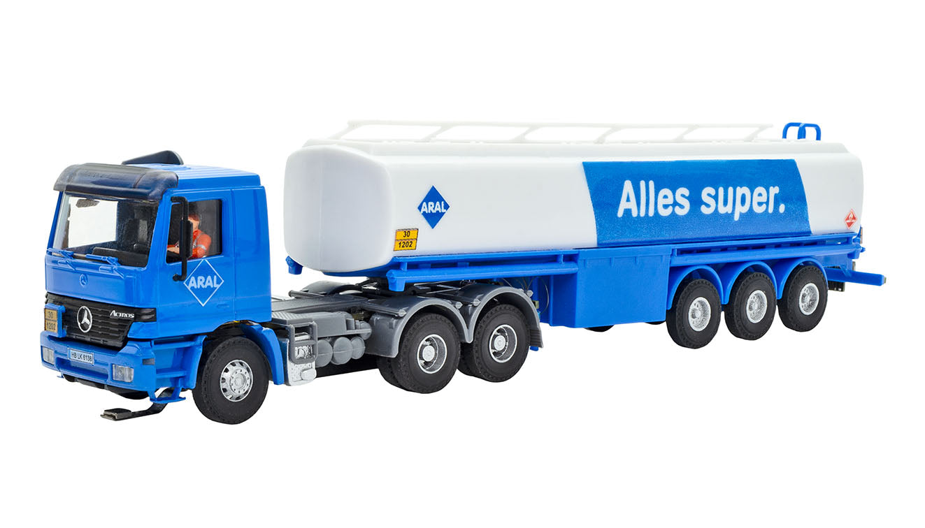 Viessmann CarMotion MB Actros ARAL Petrol Tanker VN8033