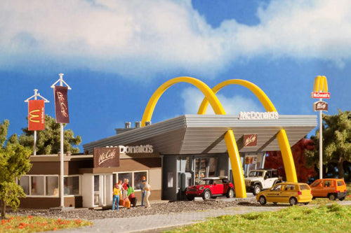 Vollmer McDonalds &amp; McCafe with Interior and Accessories Kit VO43635