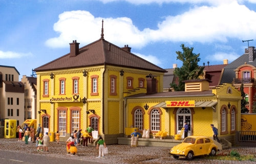 Vollmer Deutche Post/DHL Building Kit VO43774