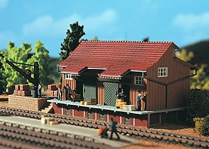 Vollmer Freight Shed with Loading Platform and Crane Kit VO45701