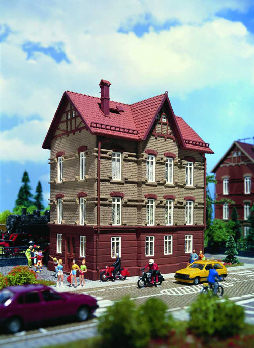 Vollmer Railmans House Kit VO47641