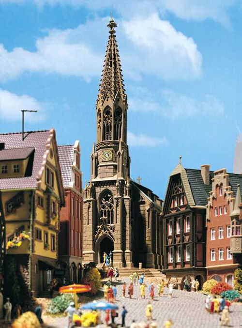 Vollmer Stuttgart-Berg Church Kit VO47760