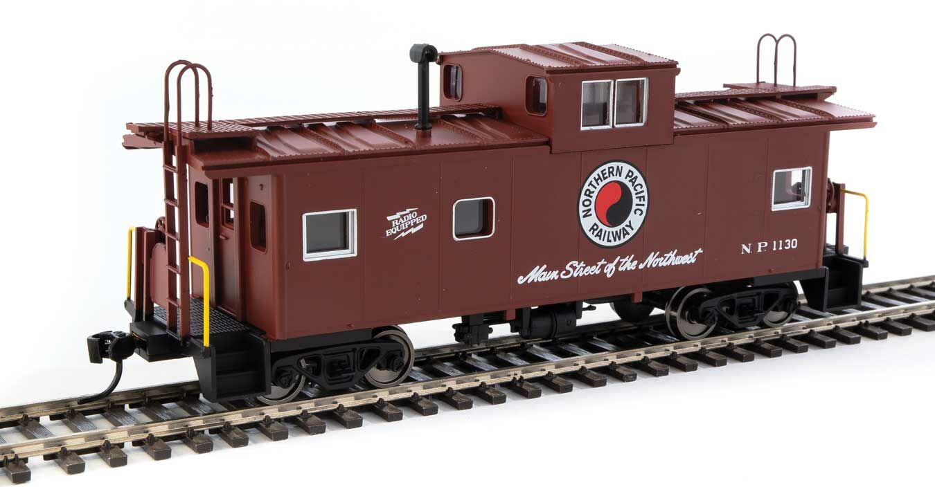 Walthers Mainline International Wide Vision Caboose Northern Pacific 1130 WH910-8777