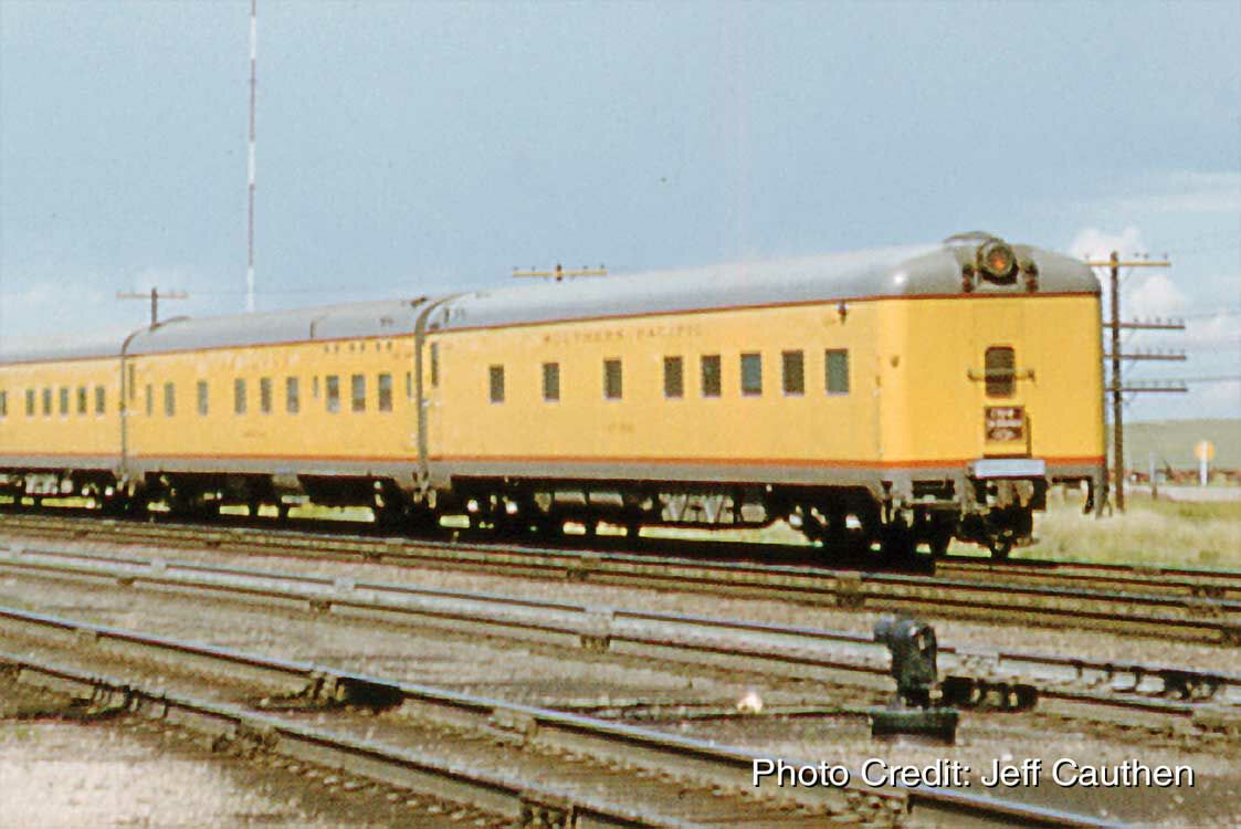 Walthers Proto City of San Francisco 85' 10-6 Sleeper SP 9040 WH920-18920