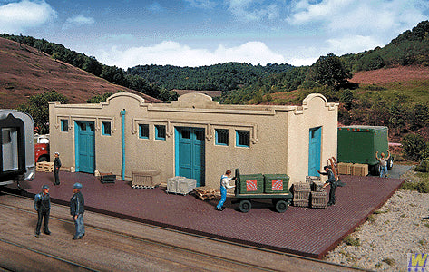 Walthers Cornerstone Mission Style Freight House Kit WH933-2921