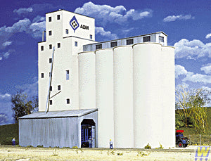 Walthers Cornerstone ADM Concrete Grain Elevator Kit WH933-3022