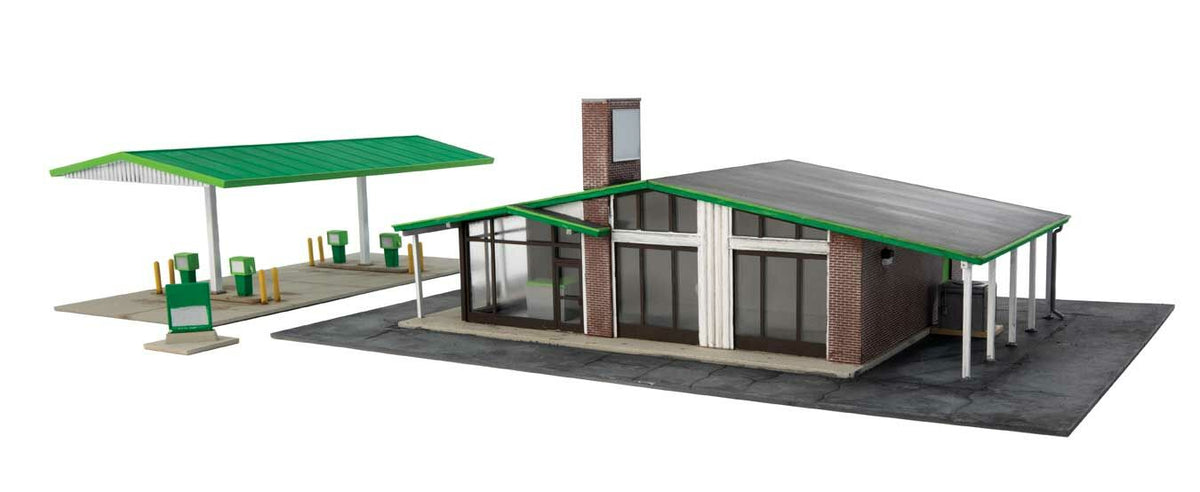 Walthers Cornerstone Modernised Gas Station Kit WH933-3542