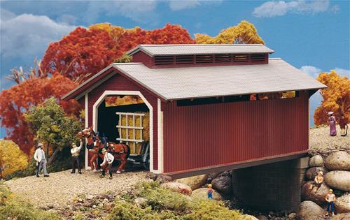 Walthers Cornerstone Willow Glen Covered Bridge Kit WH933-3652