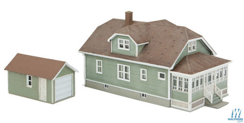 Walthers Cornerstone American Bungalow with Single Car Garage Kit WH933-3791