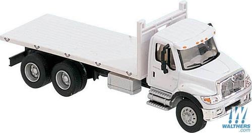 Walthers Scenemaster International 7600 3 Axle Flatbed Truck White/Railroad MOW WH949-11650