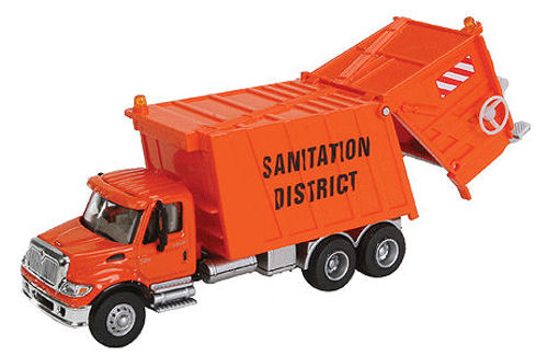 Walthers Scenemaster International 7600 Garbage Truck Sanitation District Orange WH949-11770