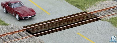 Walthers Scenemaster Single Wood Grade Crossing Kit WH949-4158