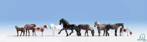 Walthers Scenemaster Majestic Horses (9) Figure Set WH949-6074