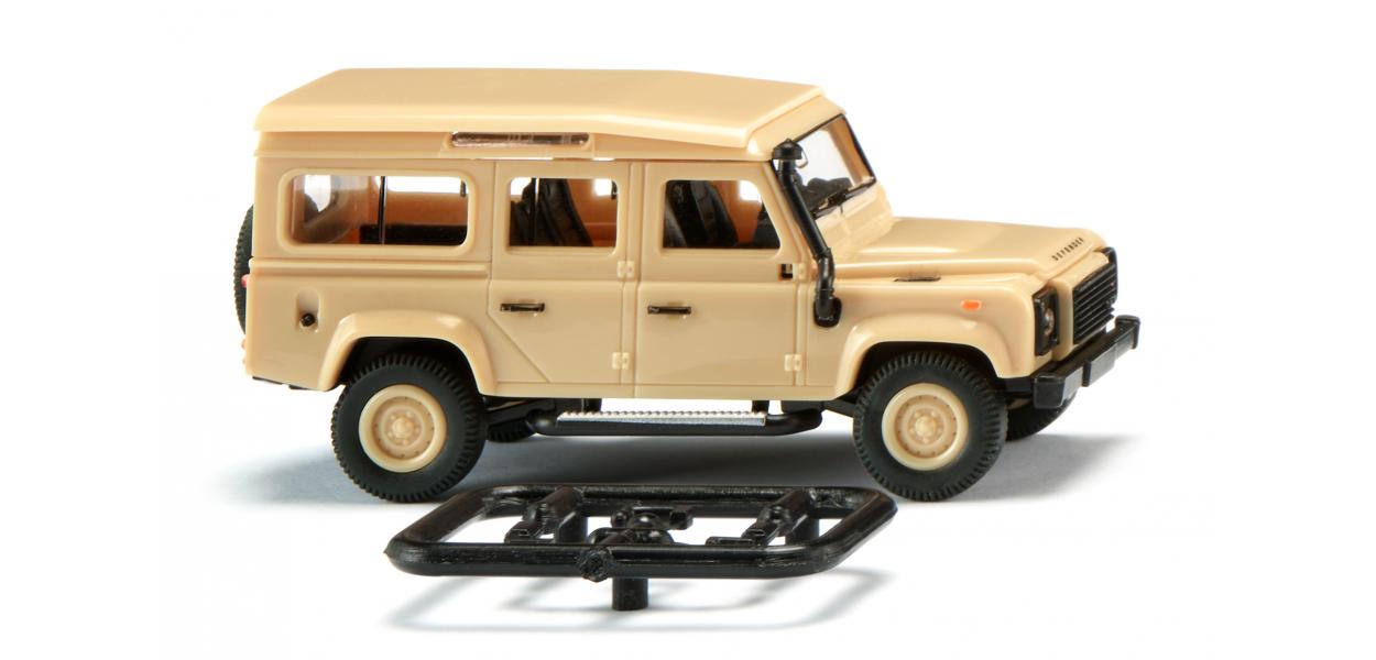 Wiking Land Rover Defender 110 Beige WK010204