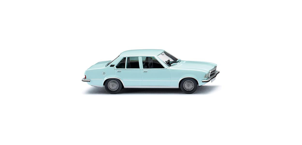 Wiking Opel Rekord D Light Blue 1971-77 WK079305