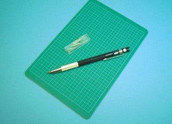 High Quality Cutting Mat With Stencil/Decal Knife 712-07 - Access Models