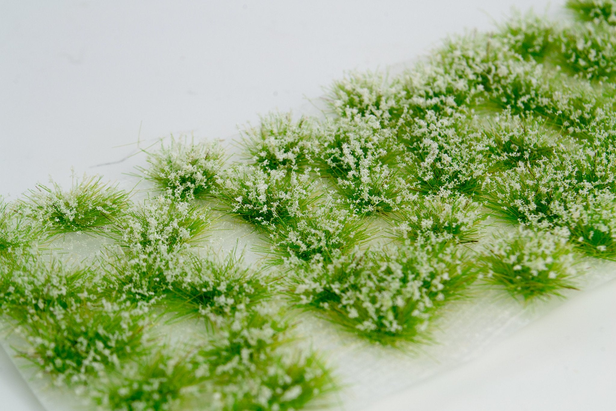 Model Scene Blossoms tufts white 060-01S - Access Models